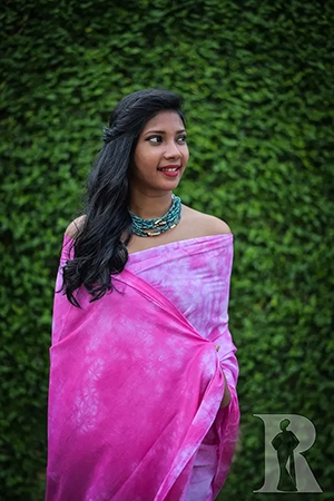 Pink tie and dye saree