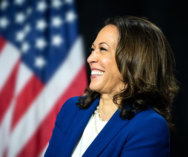 Power Dressing: Kamala Harris’s Fashion Revolution in American Politics